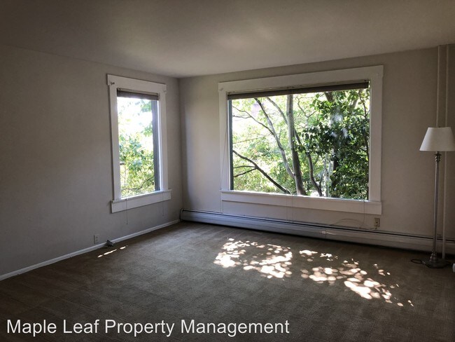Foto del edificio - 4 br, 3 bath House - 708 Warren Ave N
