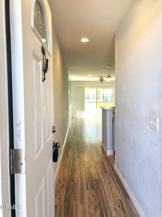 301 E Surfside Dr, Port Hueneme, CA 93041 Condo for Rent in Port