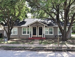 Building Photo - August Move In! Updated 1 bed/1 bath in Br... Building Photo - August Move In! Updated 1 bed/1 bath in Br...