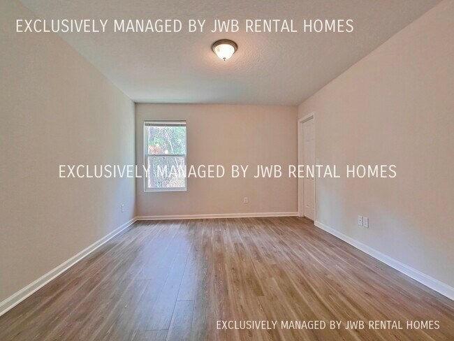 Foto del edificio - 10912 Hidden Haven Ct