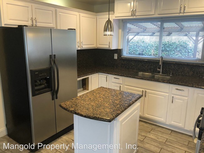 Building Photo - 3 br, 2 bath House - 423 Exeter Place