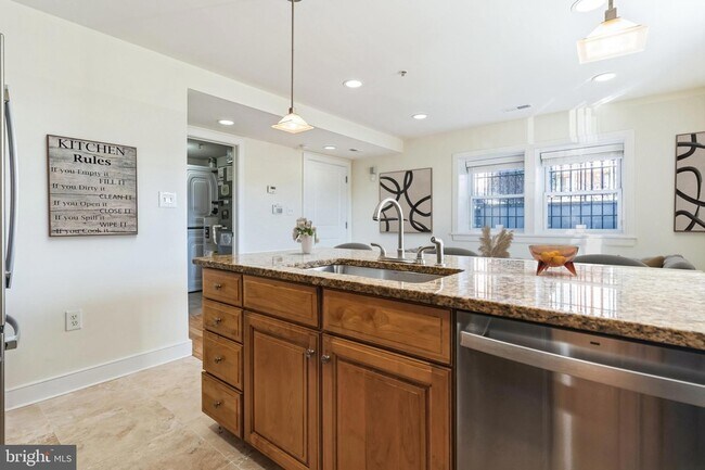 Foto del edificio - 1300 Belmont St NW