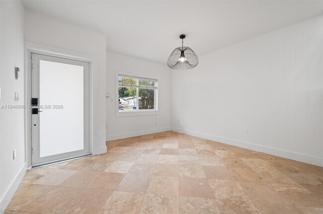 Foto del edificio - 2922 Virginia St