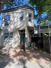 Building Photo - 153 Spring St