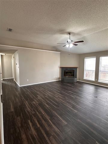 Building Photo - 10265 Maria Dr