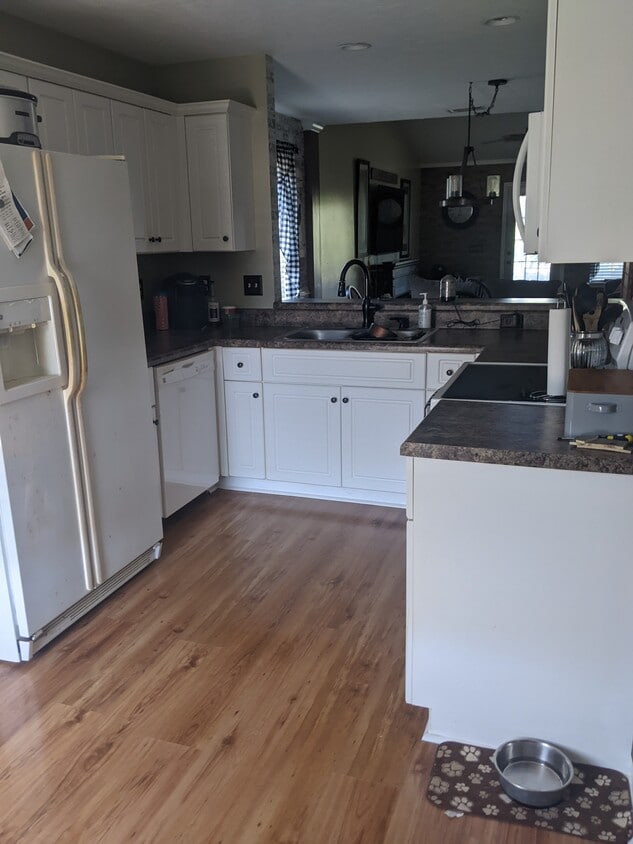 Foto principal - 230 Sunview Dr