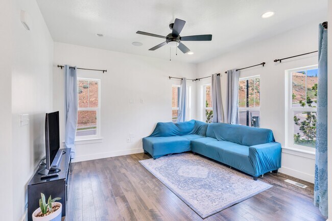 Foto del edificio - 5055 N Marble Fox Way