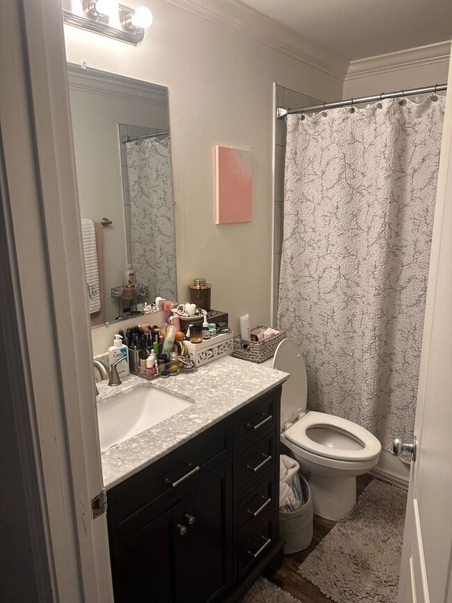 Building Photo - Riverbend Commons