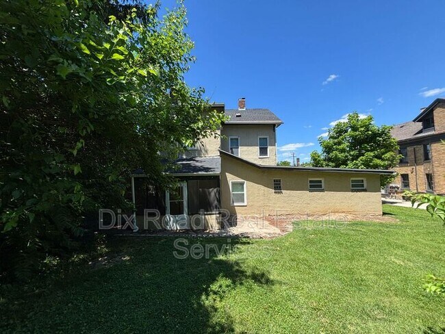 Foto del edificio - 545 Rockdale Ave