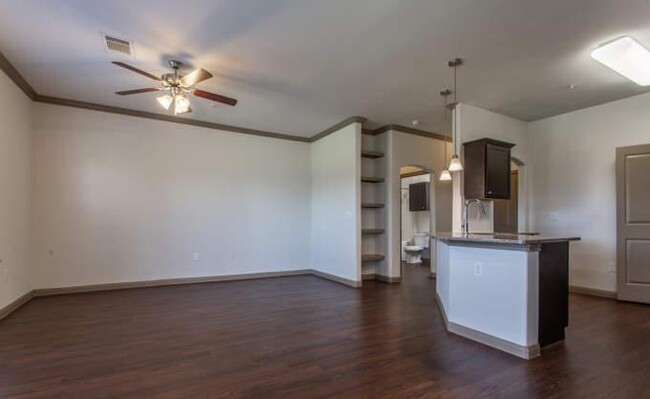 Foto del edificio - 1 bedroom in Montgomery TX 77356