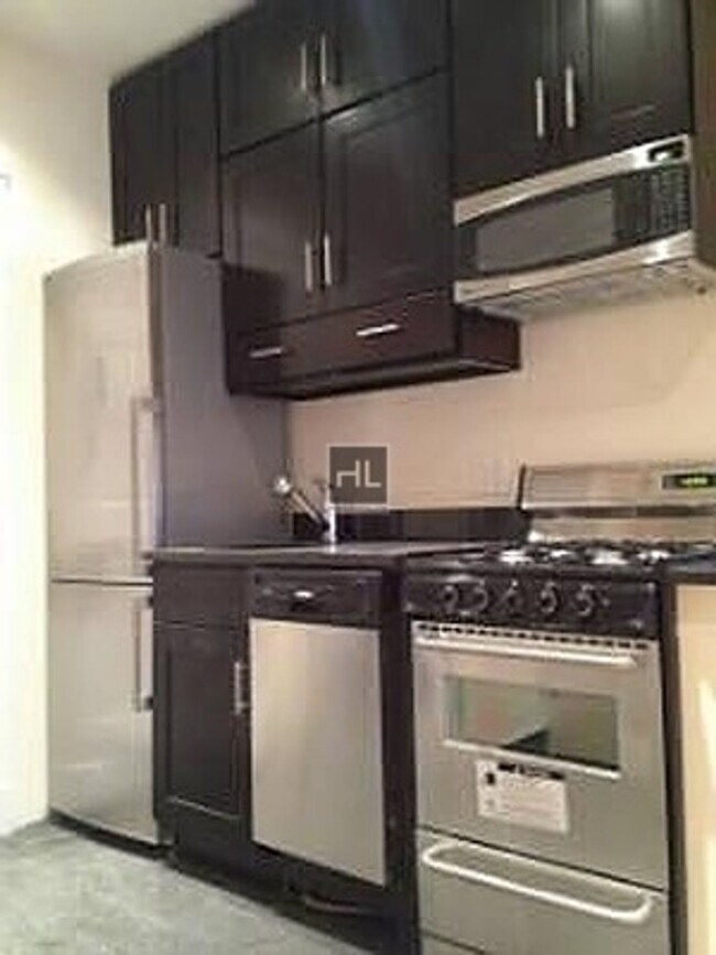 Foto del edificio - West 103rd Street