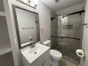 Building Photo - 1401 Austin St
