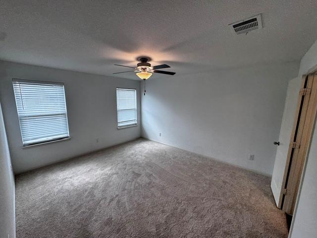 Foto del edificio - 13713 Henry Wallace Ln