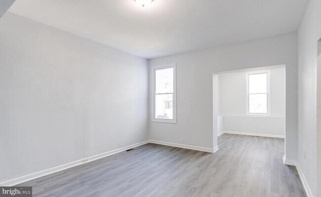 Foto del edificio - 3007 Oakley Ave