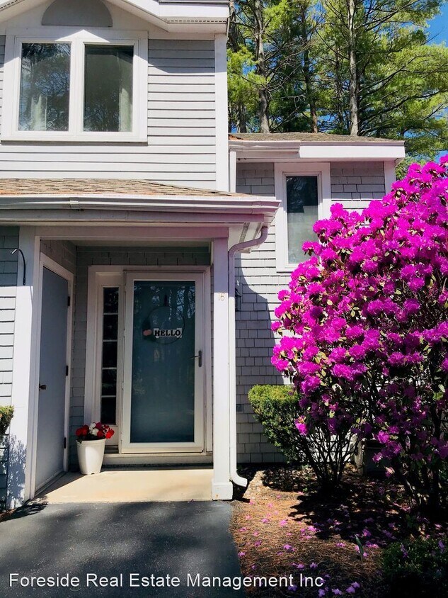 Primary Photo - 2 br, 1.5 bath House - 19 Holbrook Street #16