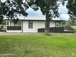 Building Photo - 9465 Cowpen Branch Rd