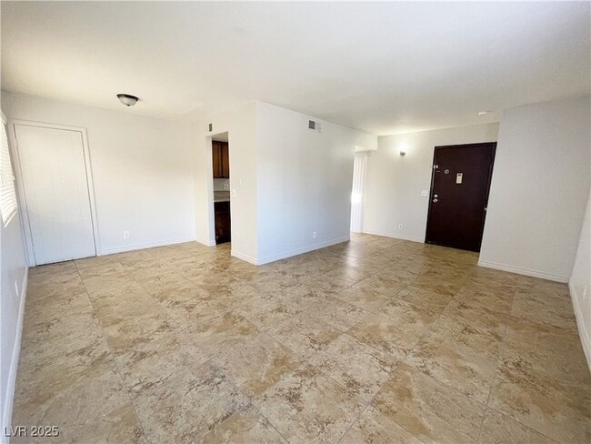 Building Photo - 5447 Retablo Ave