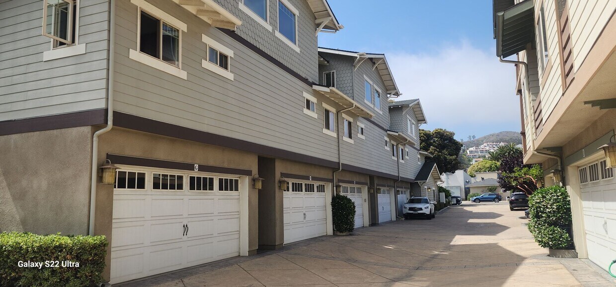 Foto principal - Spacious and freshly updated 2 bedroom, 2 ...