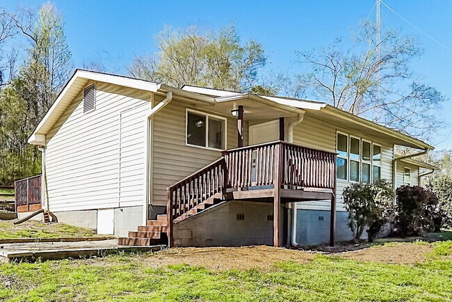 Foto del edificio - 328 Pleasant Valley Dr