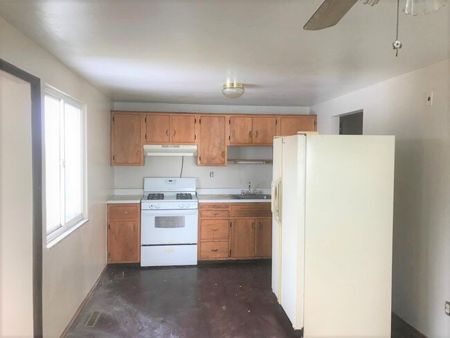 Building Photo - 144 General Braddock Dr
