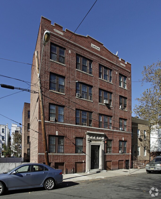 Foto del edificio - 91 Jordan Ave