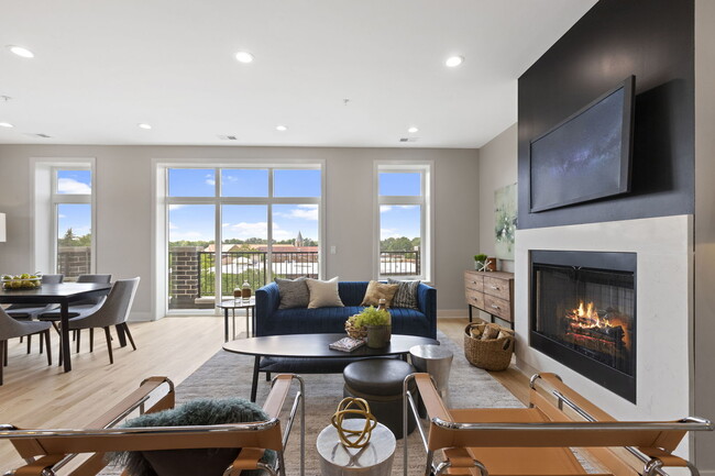 Foto del edificio - 5689 N Lincoln Ave