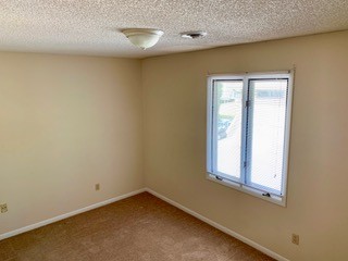 Building Photo - 2361 Hendersonville Rd