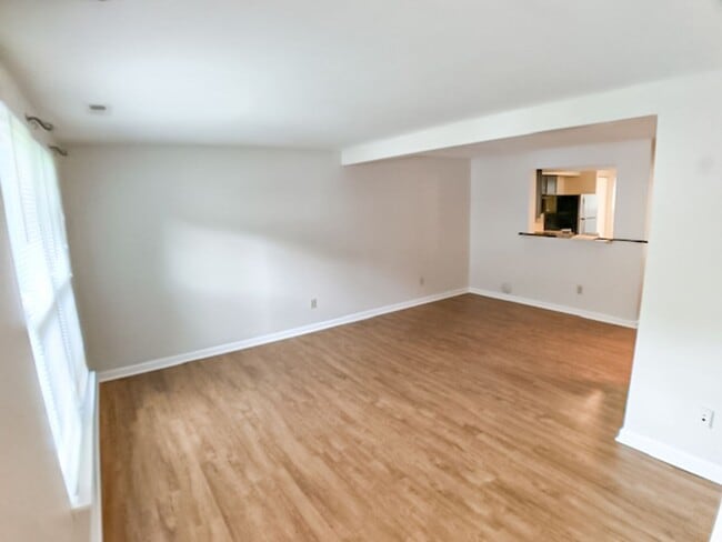 Building Photo - 4210 Sterlingworth Dr