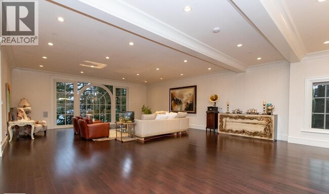 Building Photo - 6089 Gleneagles Dr