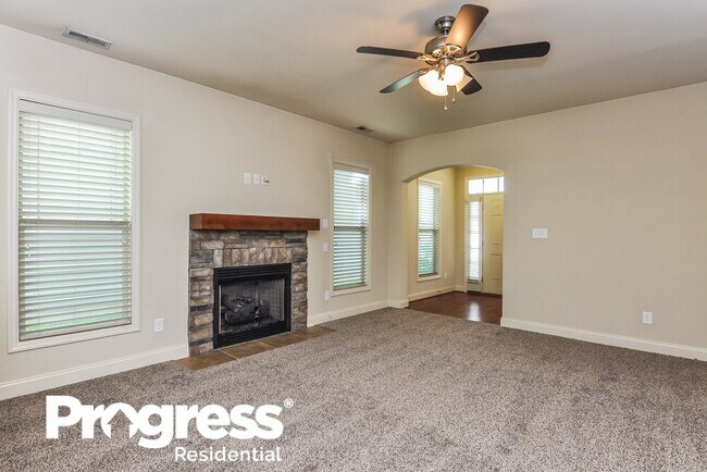 Building Photo - 12 Wensley Ct