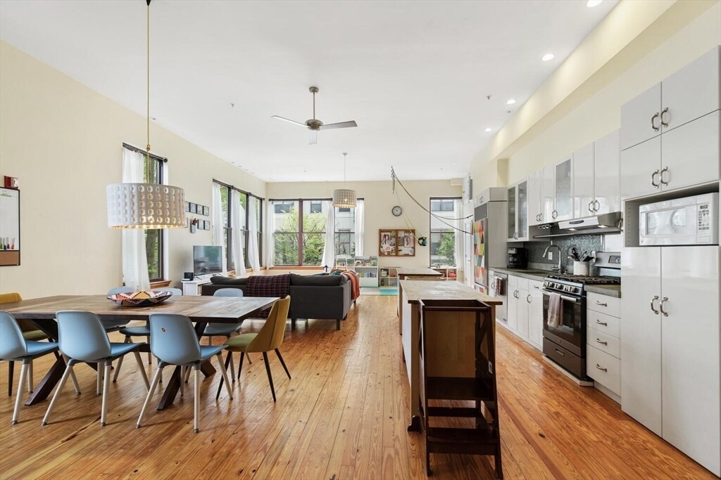 Foto principal - 87 Brookside Ave