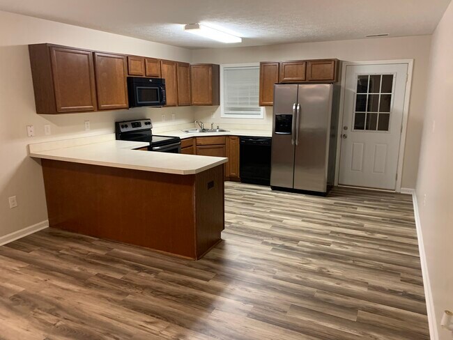 Foto del edificio - 7311 Annie Ln