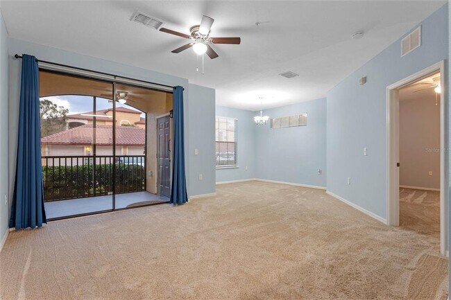 Foto del edificio - 6159 Metrowest Blvd