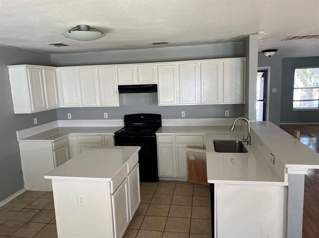 Building Photo - 2707 Prairie Creek Dr