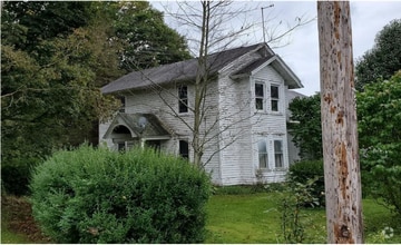Building Photo - 170 Park St