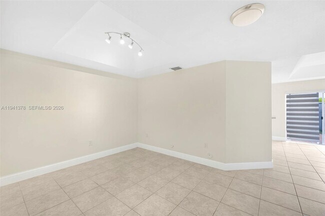 Building Photo - 8331 SW 124th Ave.