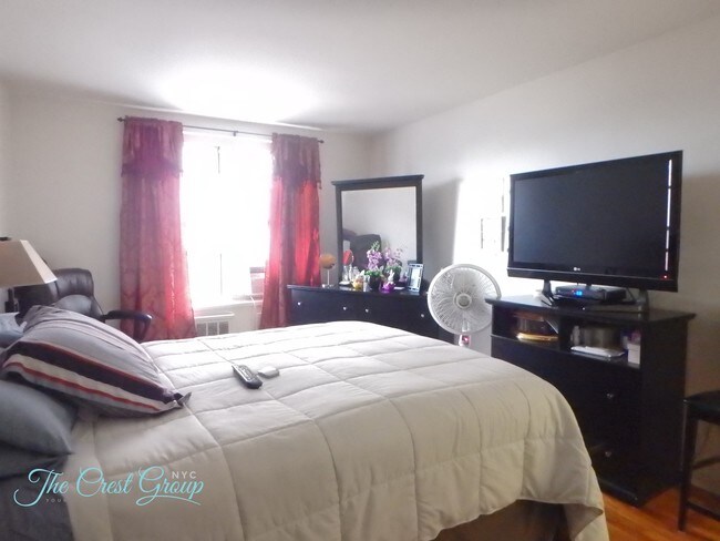 Foto del edificio - 3225 69th St