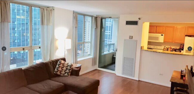 Foto del edificio - 345 N La Salle Dr