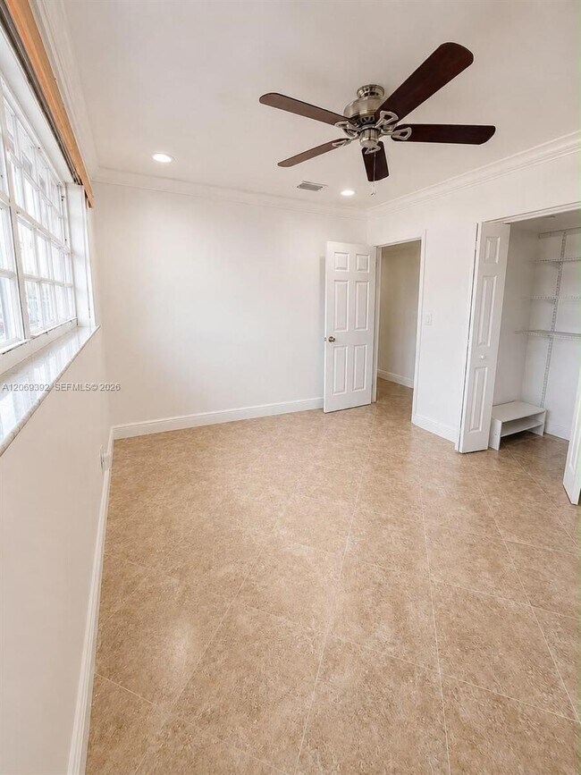 Building Photo - 10955 SW 177th Terrace