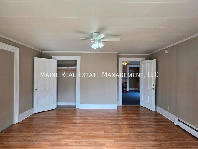 Foto del edificio - 17 Boutelle Ave