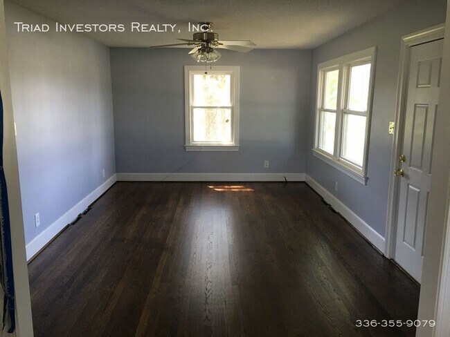 Foto del edificio - Two bedroom, one bath in Northern Greeensboro