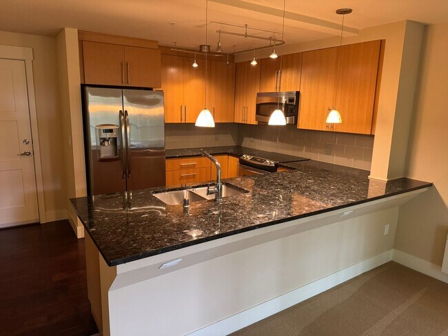 Foto del edificio - 1bd/1ba Bellevue Condo