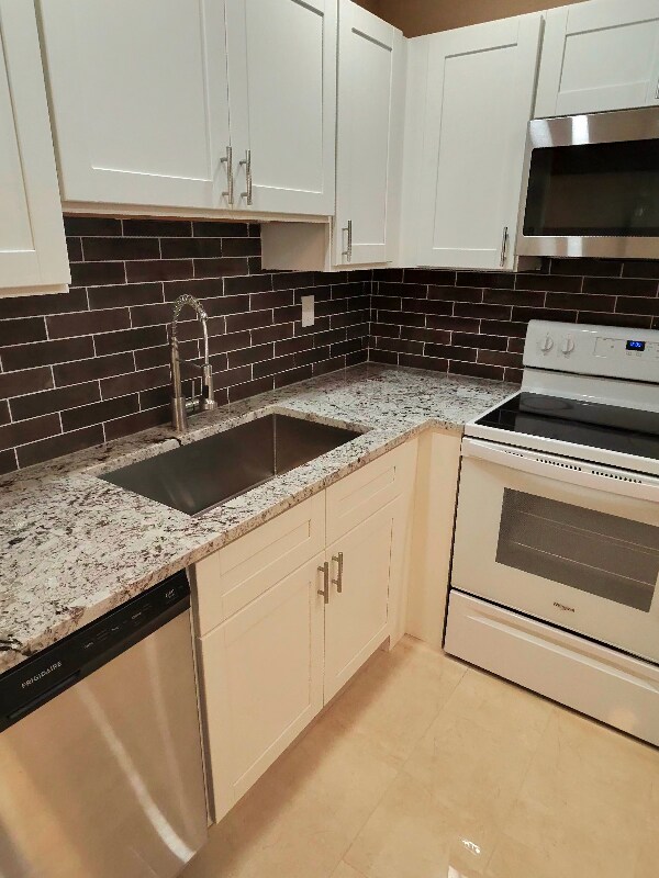 Primary Photo - 4132 NW 88th Ave