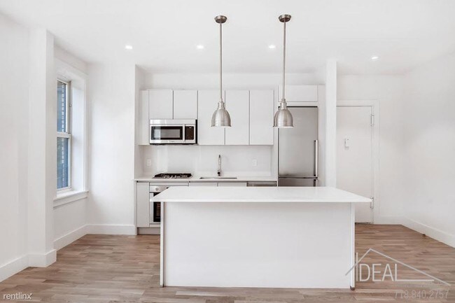 Foto del edificio - 78 Linden Blvd