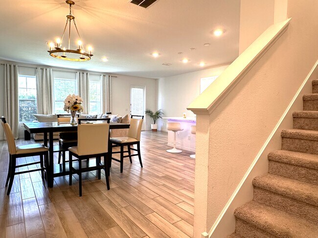 Foto del edificio - 821 Benoi Dr