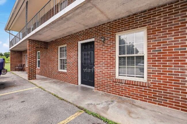 Photo - 160 W Blue Lick Rd Apartment