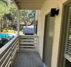 Building Photo - 104 Cordillo Pky