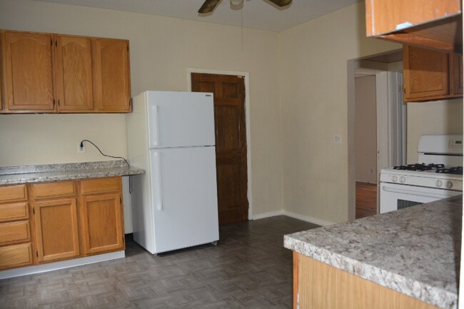 Foto del edificio - 1621 Dudley Ave