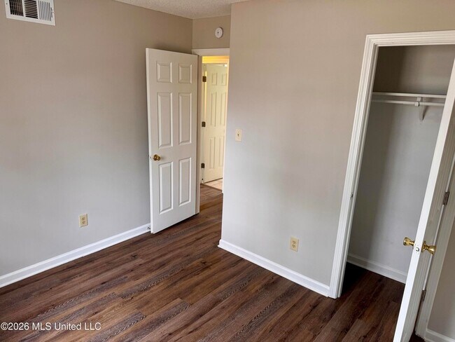 Foto del edificio - 1767 Northfield Dr