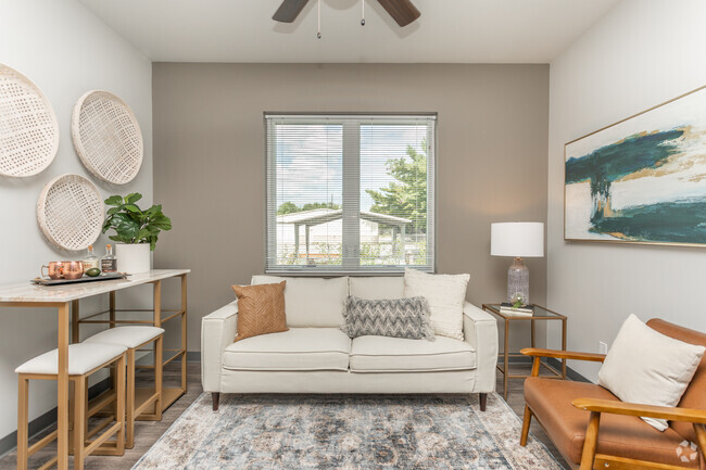 1HAB, 1BA - Foundry Flats
